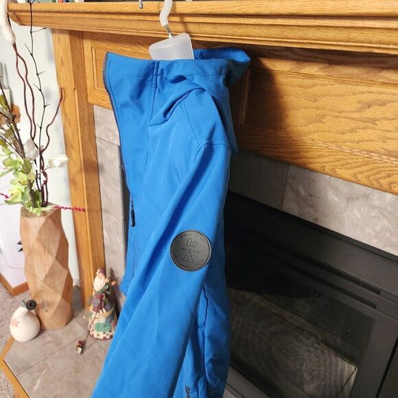 Bench Performance Quick Dry Full Zip Mens Windbreaker Technical Streetwear - Picture 3 of 9